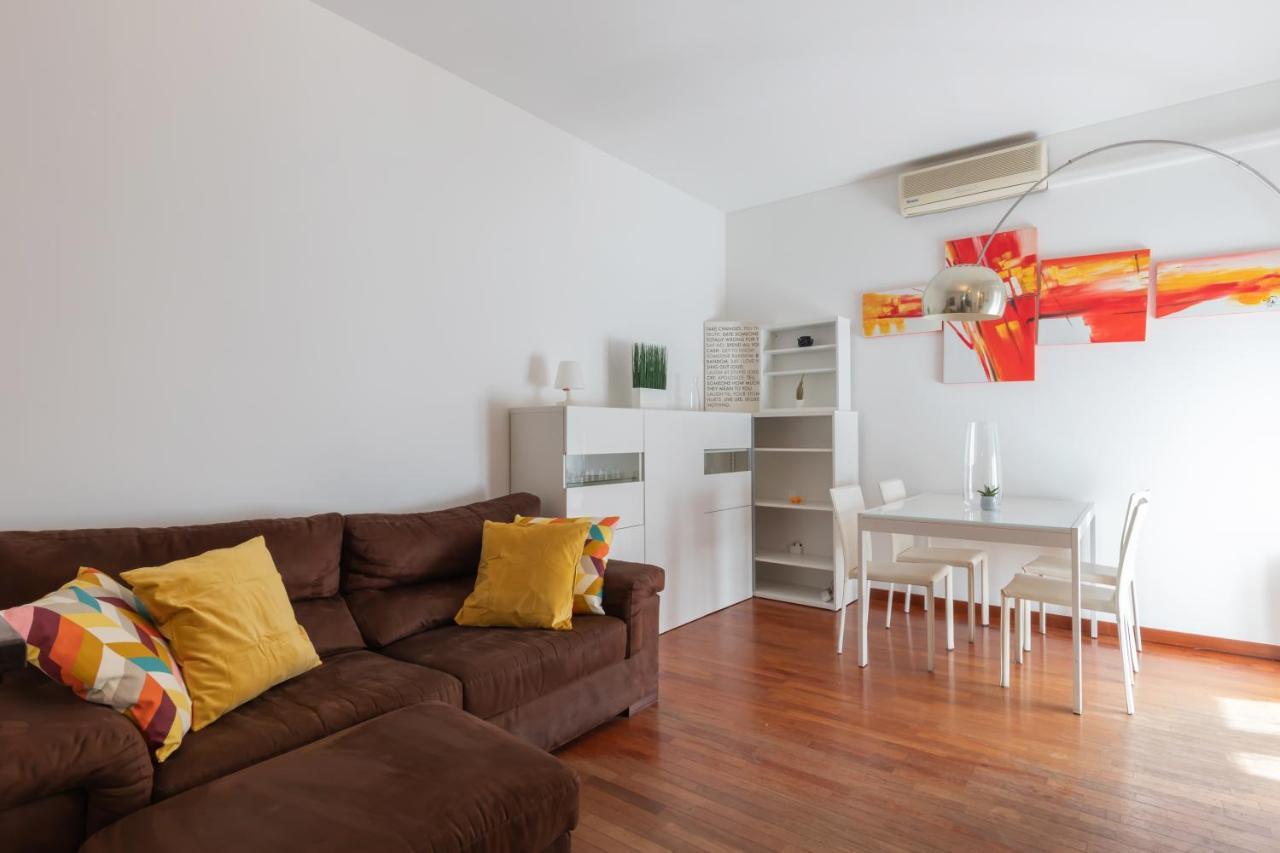 Terrace At 20 Minutes From Duomo - Homeunity 밀라노 외부 사진