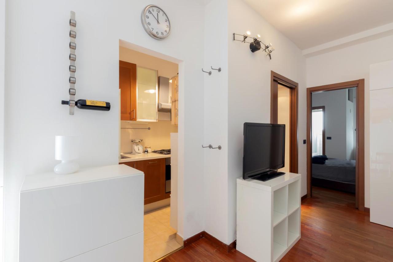 Terrace At 20 Minutes From Duomo - Homeunity 밀라노 외부 사진